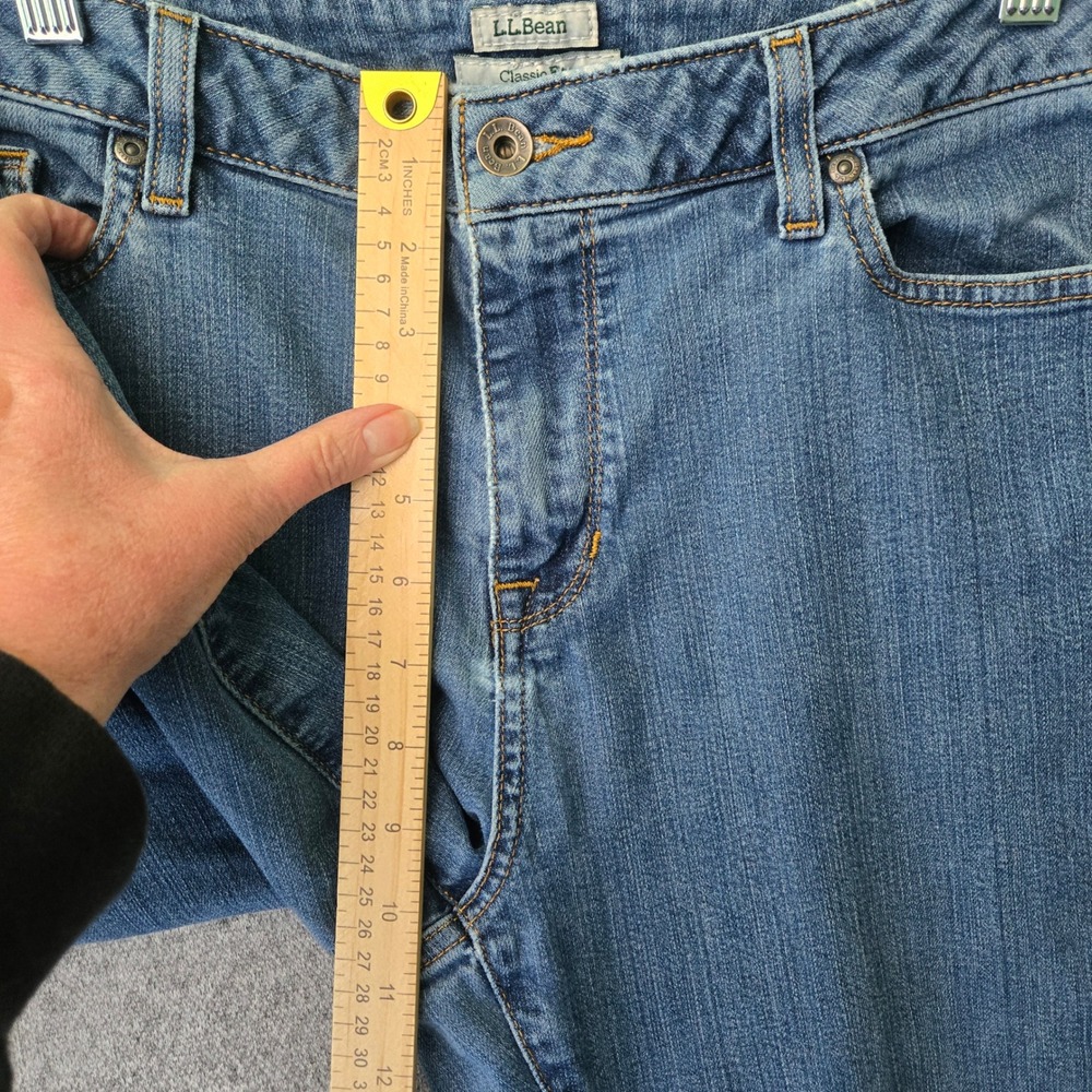 LL Bean Classic Fit Straight Leg Jeans Womens 14 Petite Blue Stretch 500328 - Picture 10 of 11
